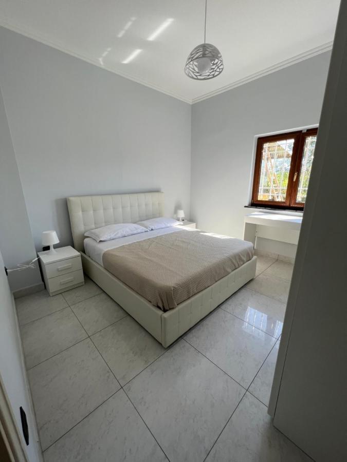Patricia'S House Villa Striano Bagian luar foto