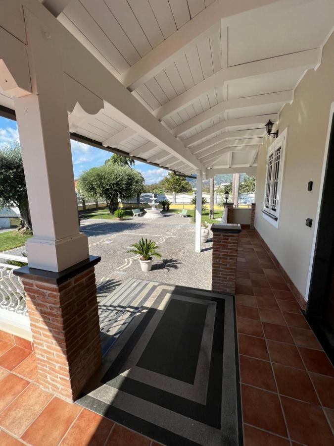 Patricia'S House Villa Striano Bagian luar foto