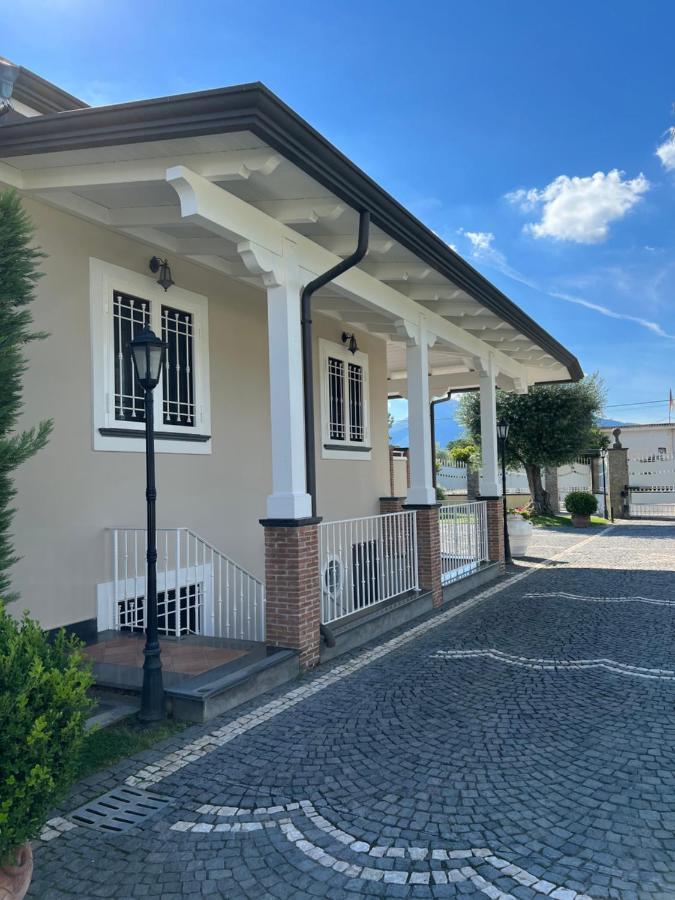 Patricia'S House Villa Striano Bagian luar foto